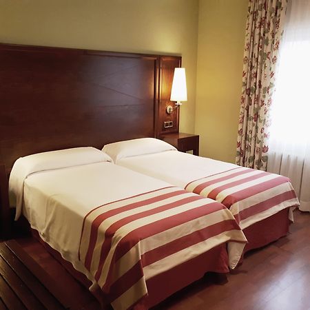 Hotel Urogallo Vielha Exteriér fotografie