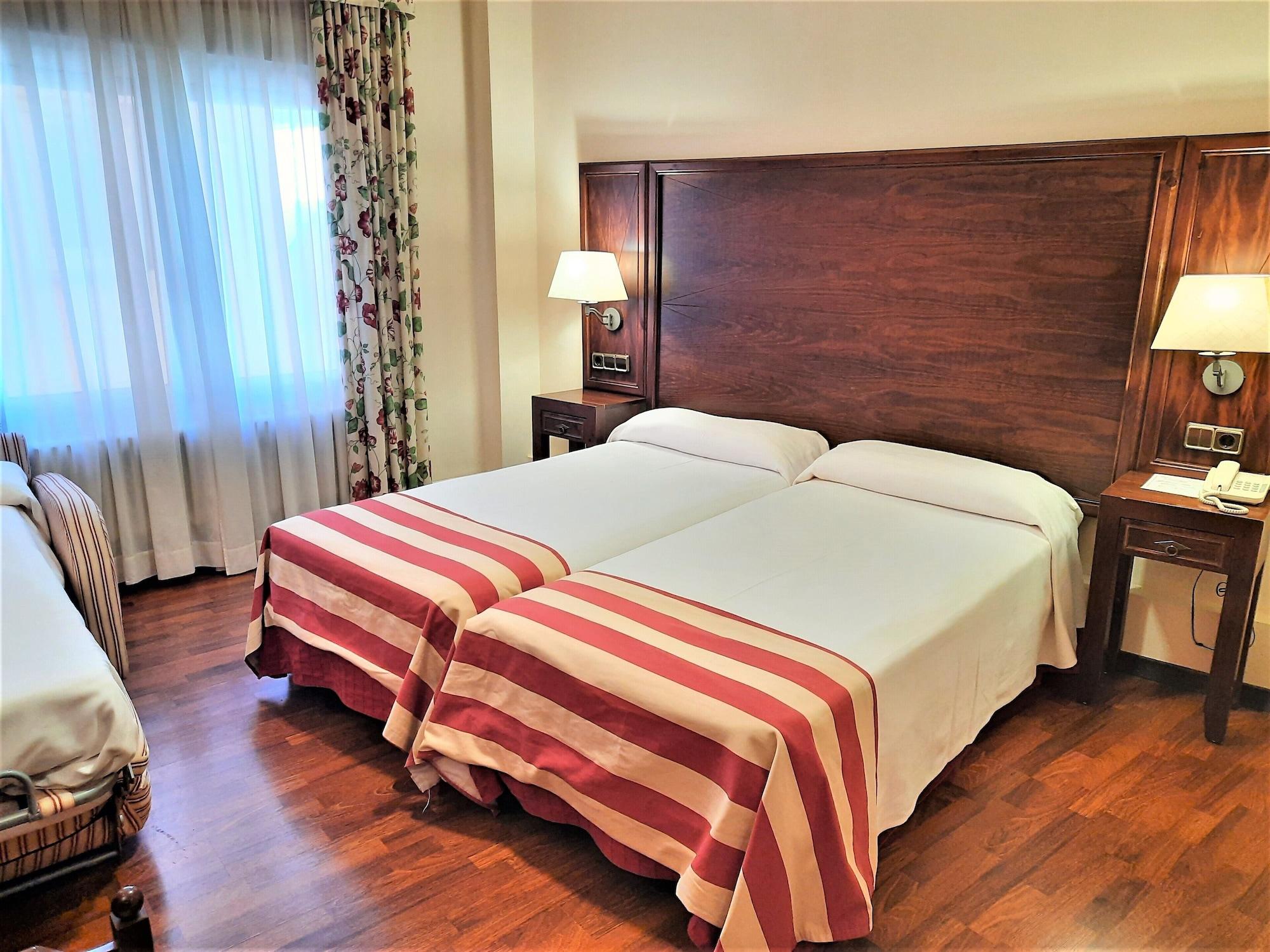 Hotel Urogallo Vielha Exteriér fotografie