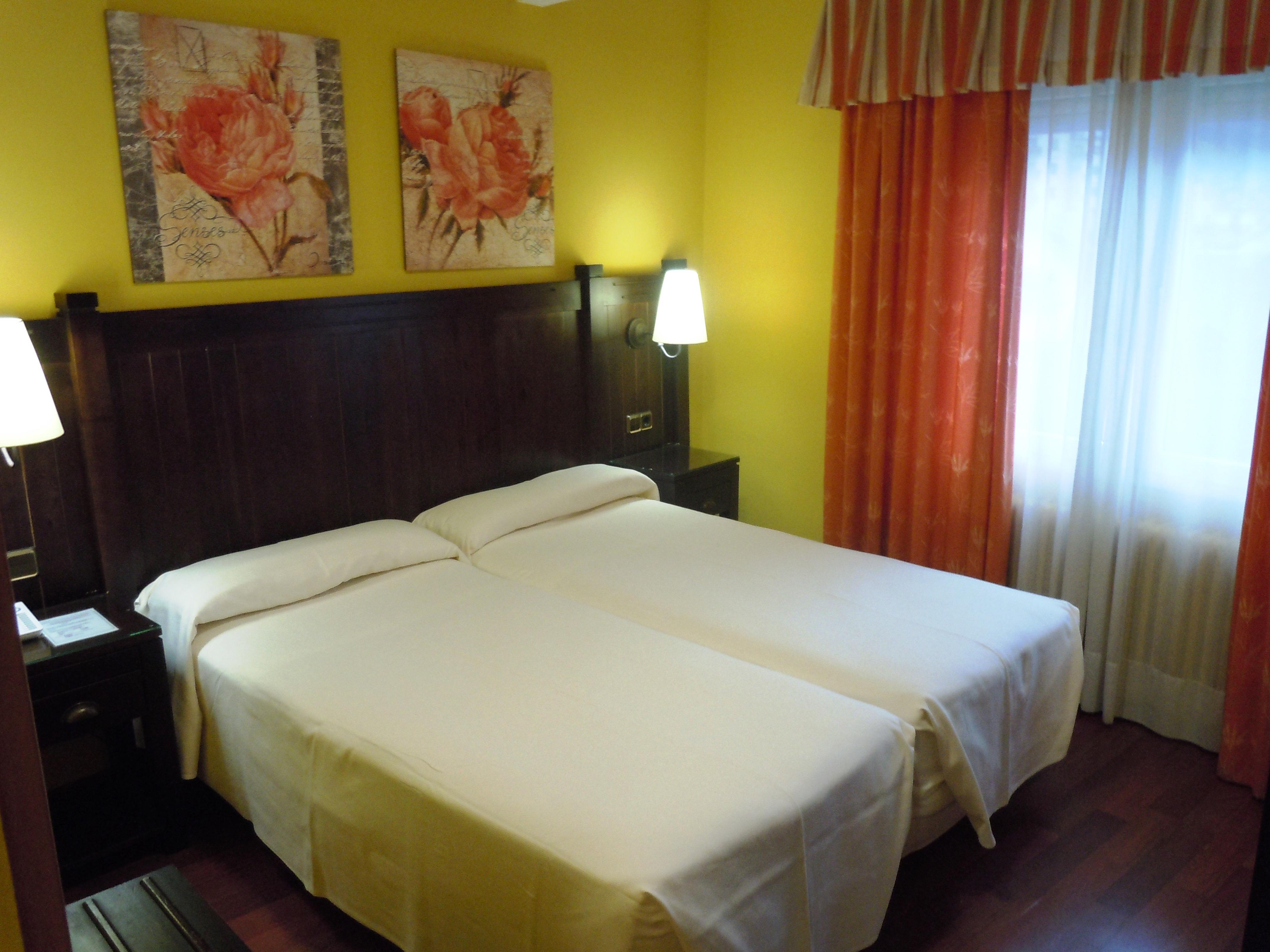 Hotel Urogallo Vielha Exteriér fotografie