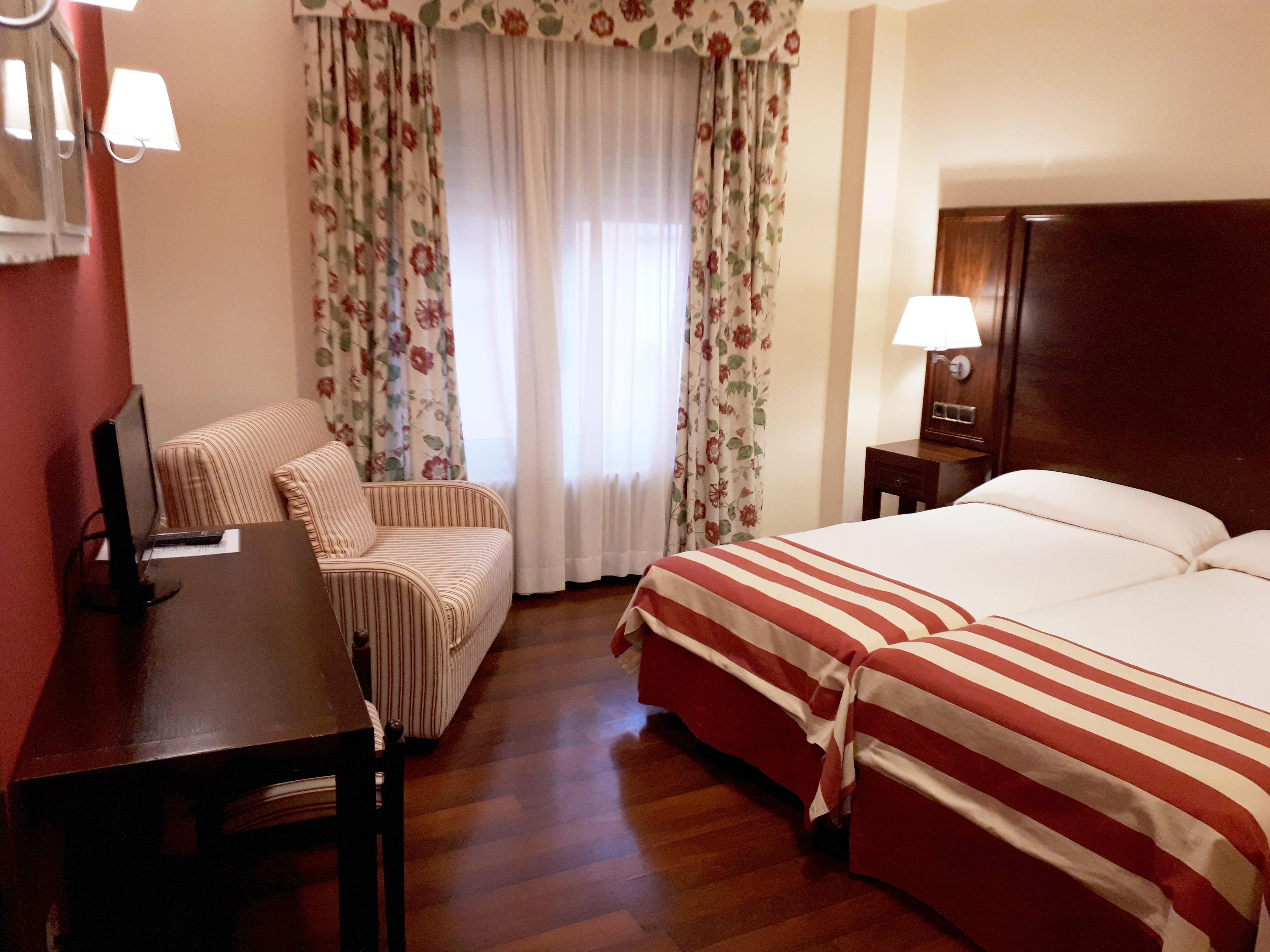 Hotel Urogallo Vielha Exteriér fotografie